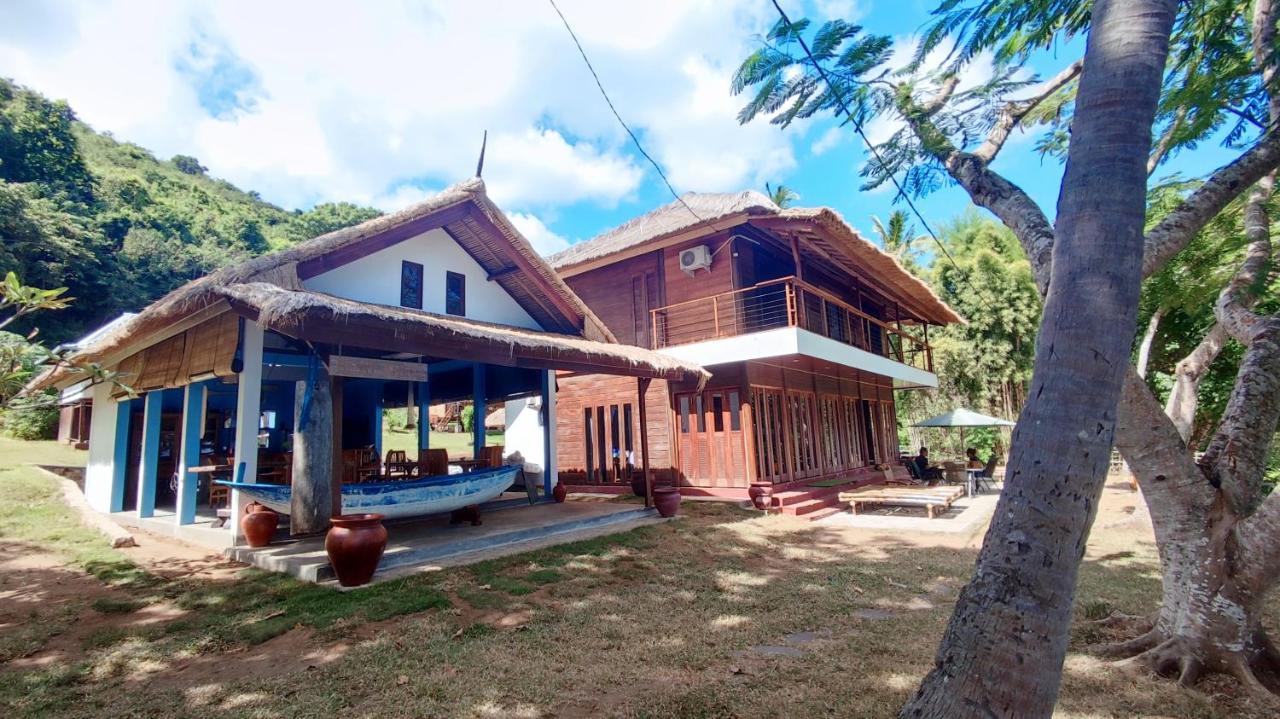 Khabita Beach Resort Lembar  Экстерьер фото