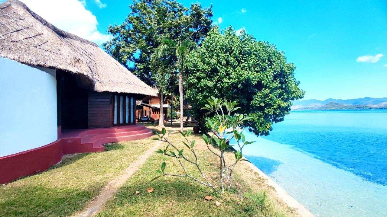 Khabita Beach Resort Lembar  Экстерьер фото