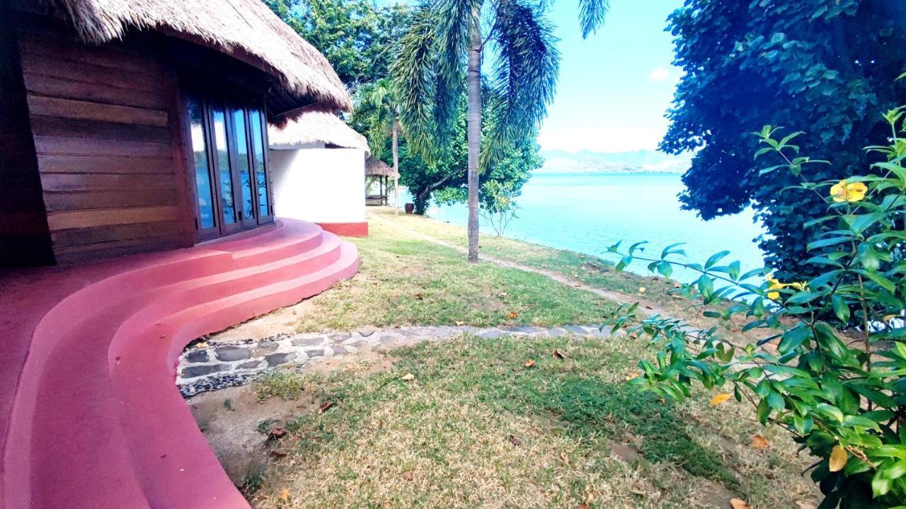 Khabita Beach Resort Lembar  Экстерьер фото