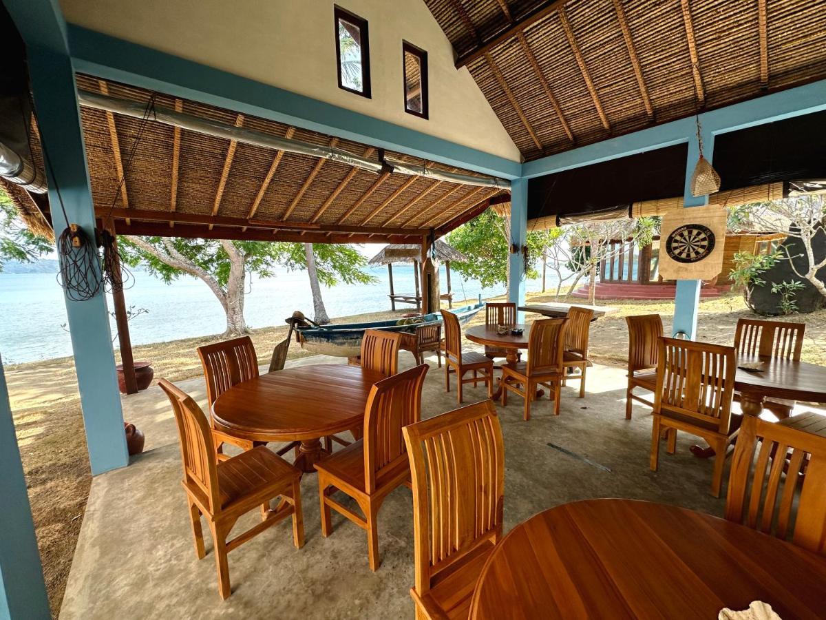 Khabita Beach Resort Lembar  Экстерьер фото